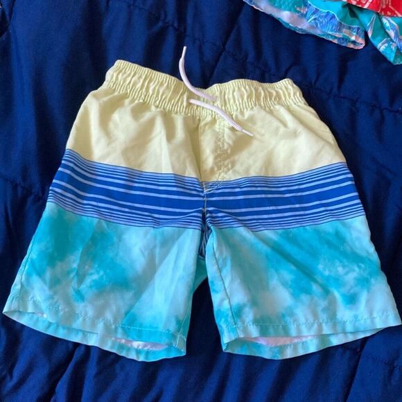 Boys Swimming Trucks Bundle Osh Kosh B”gosh Size 6 - Picture 5 of 6